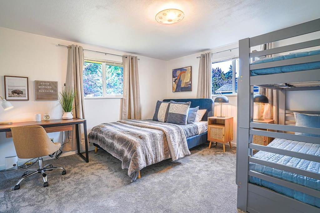 Waterfront Retreat, Relaxation, Fun In Hood Canal Hoodsport Екстериор снимка